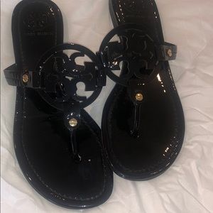 TORY BURCH BLACK SANDALS